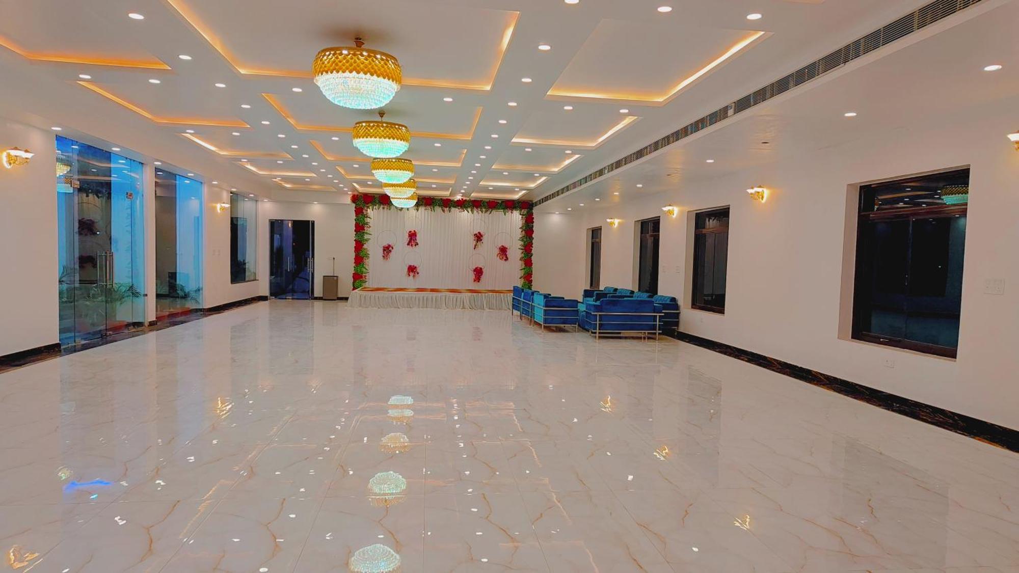 Awadh Samrat Resort Ayodhya Eksteriør billede