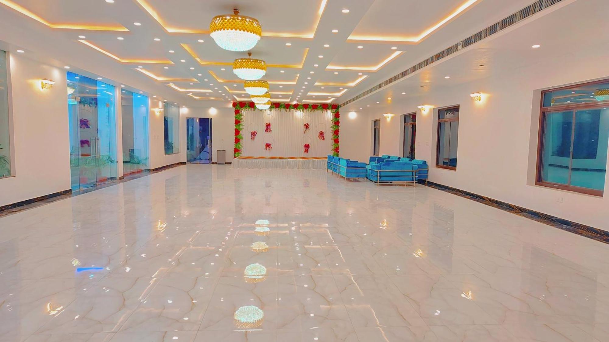Awadh Samrat Resort Ayodhya Eksteriør billede